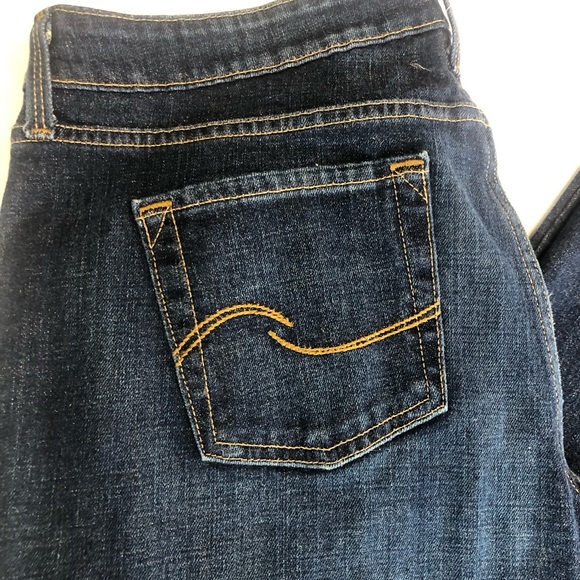 Levi Signature Low Rise Boot Cut Women’s Jeans Dark Wash Authentic Levi Sz14S - Picture 3 of 10